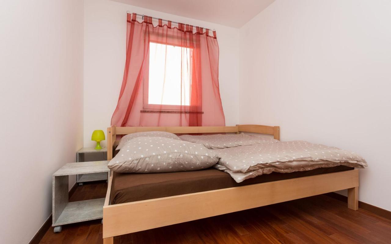 Apartment Mia & Lea กลิมโน ภายนอก รูปภาพ